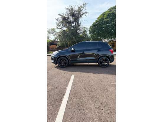 CHEVROLET-TRACKER-2019