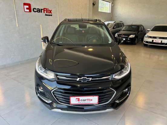 CHEVROLET-TRACKER-2019