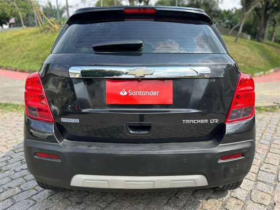 CHEVROLET-TRACKER-2014