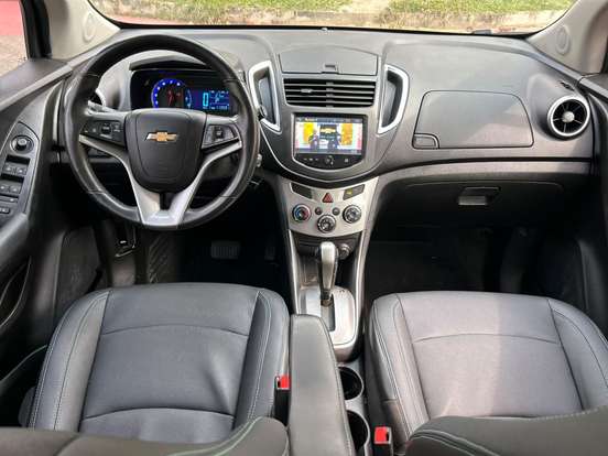 CHEVROLET-TRACKER-2014