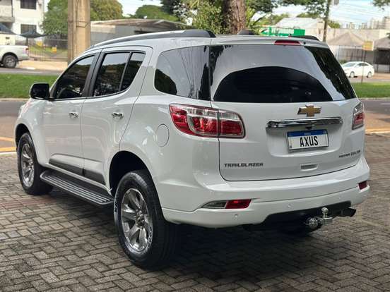 CHEVROLET-TRAILBLAZER-2021