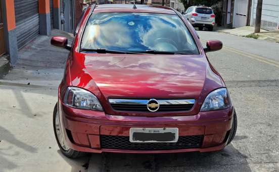 CHEVROLET-CORSA-2010