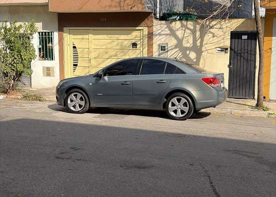 CHEVROLET-CRUZE-1.8 LT 16V FLEX 4P AUTOMÁTICO CHEVROLET-CRUZE-2013