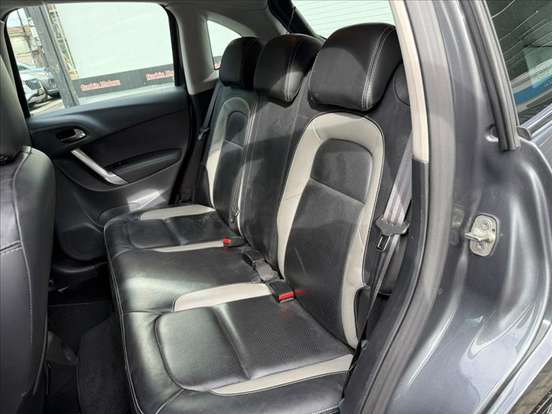 CITROËN-C3-1.6 EXCLUSIVE 16V FLEX 4P AUTOMÁTICO CITROËN-C3-2016