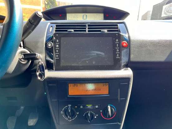 CITROËN-C4-2013