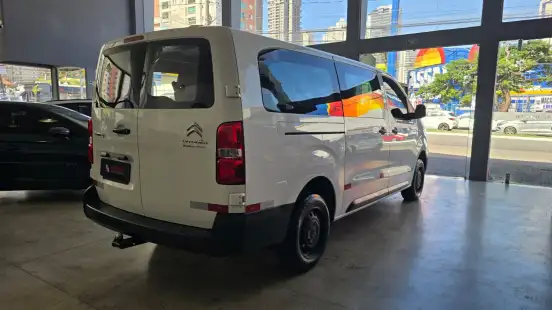 CITROËN-JUMPY-2023