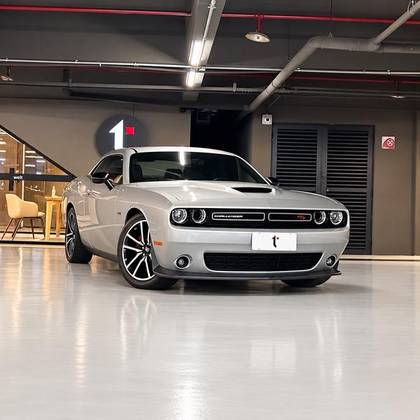 DODGE CHALLENGER 5.7 V8 HEMI GASOLINA R/T TORQUEFLITE