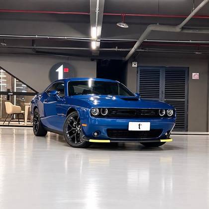 DODGE CHALLENGER 5.7 V8 HEMI GASOLINA R/T TORQUEFLITE