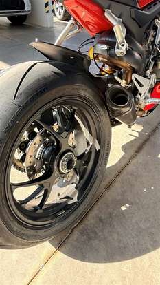 DUCATI-PANIGALE V4 S DUCATI-PANIGALE V4 S-2021