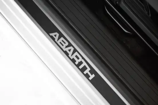 FIAT-500-2020