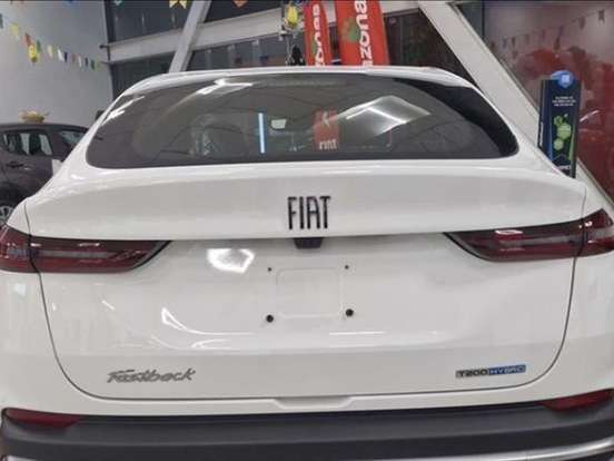 FIAT-FASTBACK-1.0 TURBO 200 HYBRID AUDACE CVT FIAT-FASTBACK-2026