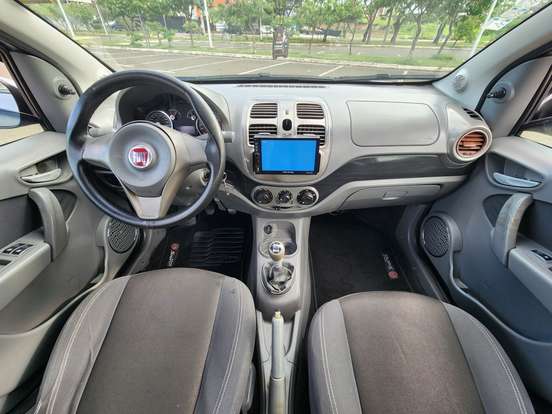 FIAT-GRAND SIENA-1.6 MPI ESSENCE 16V FLEX 4P MANUAL FIAT-GRAND SIENA-2013