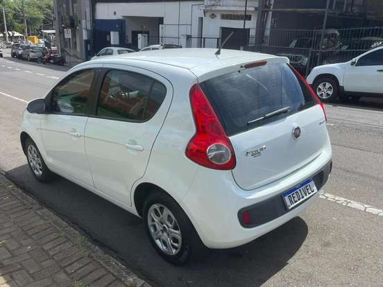 FIAT-PALIO-2016