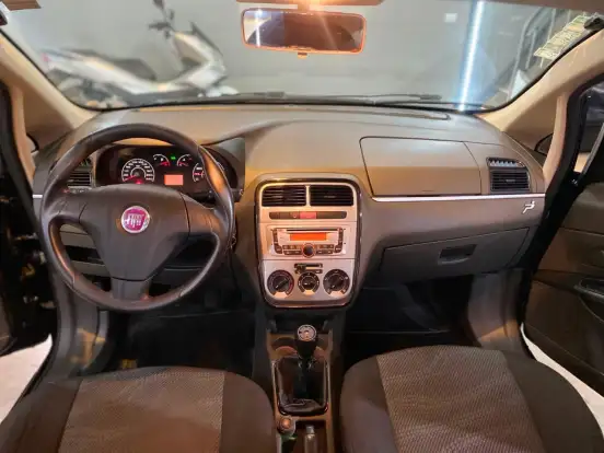 FIAT-PUNTO-2010