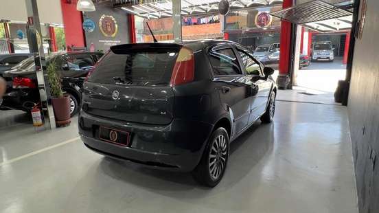 FIAT-PUNTO-1.4 8V FLEX 4P MANUAL FIAT-PUNTO-2010