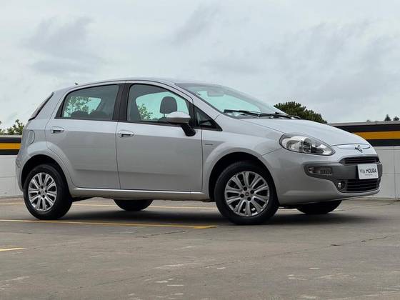 FIAT PUNTO 1.6 ESSENCE 16V FLEX 4P AUTOMATIZADO