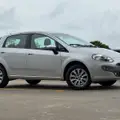 FIAT PUNTO 1.6 ESSENCE 16V FLEX 4P AUTOMATIZADO FIAT PUNTO 1.6 ESSENCE 16V FLEX 4P AUTOMATIZADO