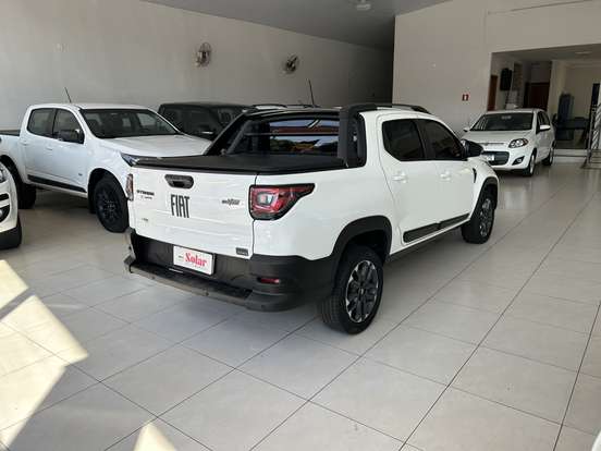 FIAT-STRADA-1.0 TURBO 200 FLEX ULTRA CD CVT FIAT-STRADA-2023
