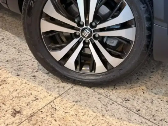 FIAT-TORO-1.3 TURBO 270 FLEX VOLCANO AT6 FIAT-TORO-2025