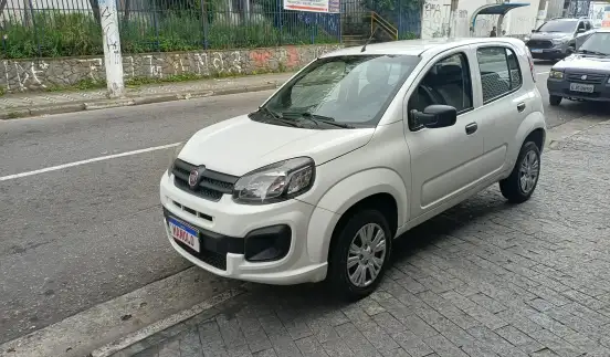 FIAT-UNO-2020