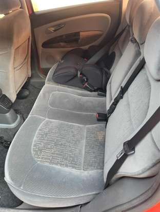 FIAT-LINEA-2010