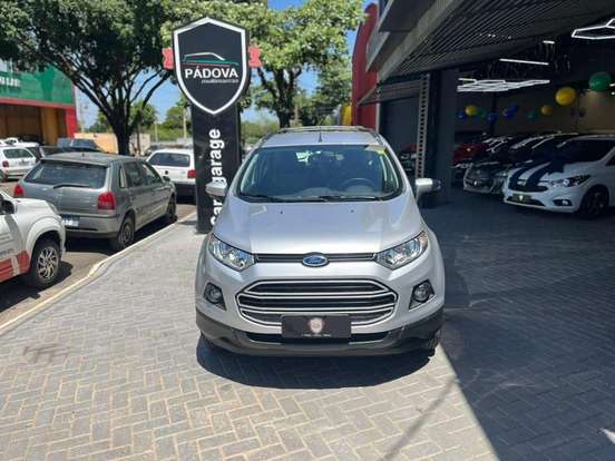 FORD-ECOSPORT-2015