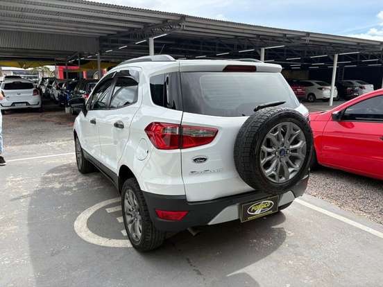 FORD-ECOSPORT-2013