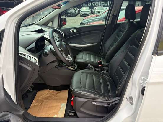 FORD-ECOSPORT-2013