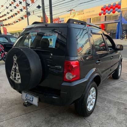 FORD-ECOSPORT-2010