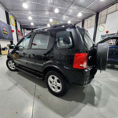 FORD-ECOSPORT-2011