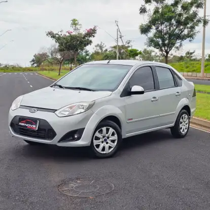 FORD-FIESTA-2011