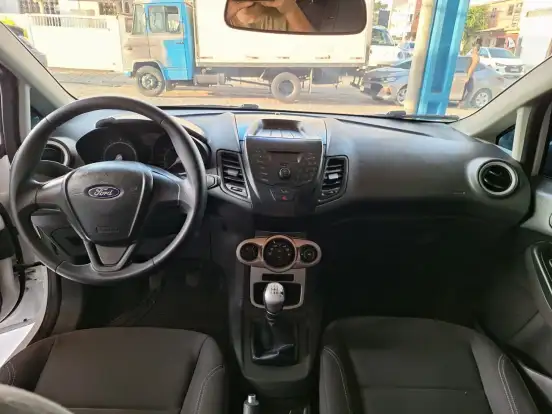 FORD-FIESTA-1.6 SE HATCH 16V FLEX 4P MANUAL FORD-FIESTA-2017