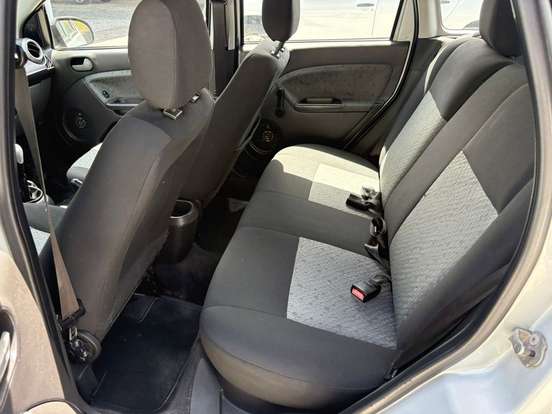 FORD-FIESTA-2012
