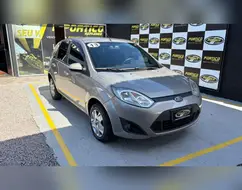 FORD FIESTA 1.6 MPI HATCH 8V FLEX 4P MANUAL FORD FIESTA 1.6 MPI HATCH 8V FLEX 4P MANUAL