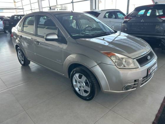 FORD FIESTA 1.6 MPI SEDAN 8V FLEX 4P MANUAL