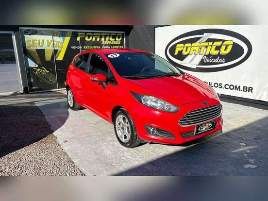 FORD-FIESTA-2016