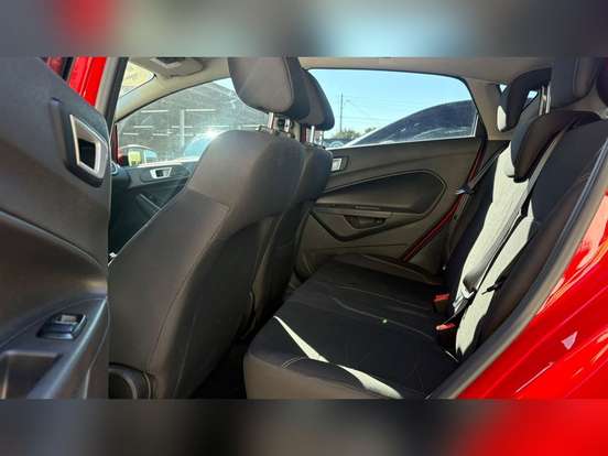 FORD-FIESTA-2016