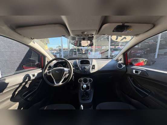 FORD-FIESTA-2016