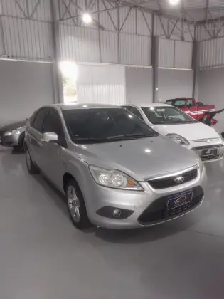 FORD FOCUS 1.6 GL 16V FLEX 4P MANUAL