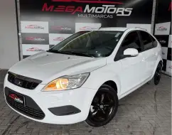 FORD FOCUS 1.6 GLX 16V FLEX 4P MANUAL FORD FOCUS 1.6 GLX 16V FLEX 4P MANUAL