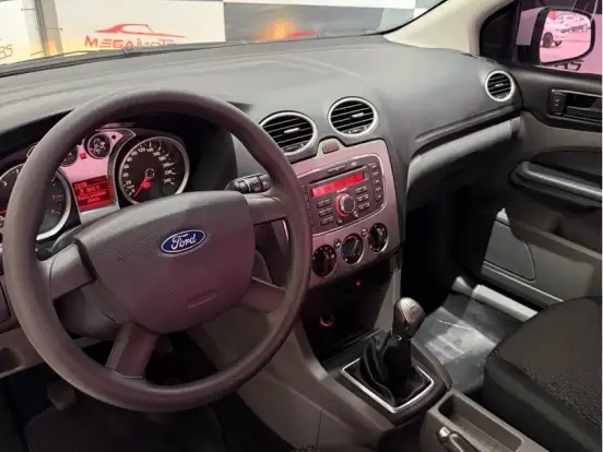 FORD-FOCUS-1.6 GLX 16V FLEX 4P MANUAL FORD-FOCUS-2013