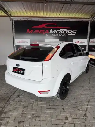 FORD-FOCUS-2013