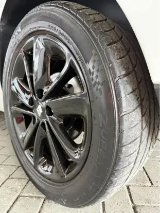 FORD-FOCUS-2013