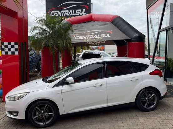 FORD-FOCUS-1.6 SE 16V FLEX 4P MANUAL FORD-FOCUS-2017