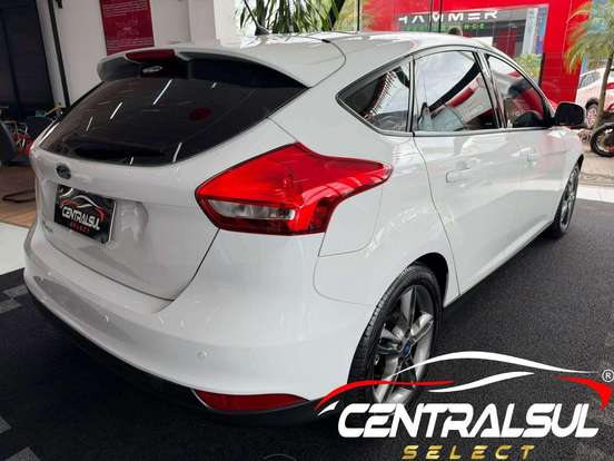 FORD-FOCUS-1.6 SE 16V FLEX 4P MANUAL FORD-FOCUS-2017