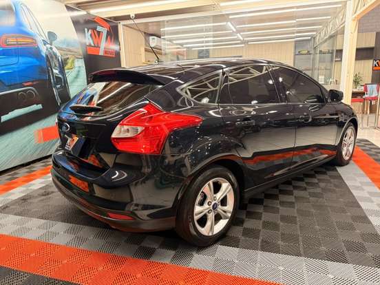 FORD-FOCUS-2014