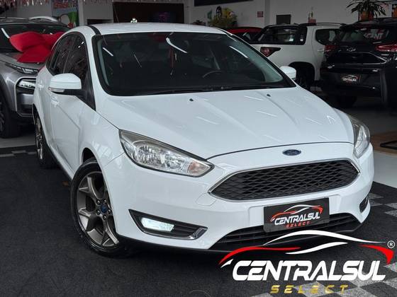 FORD FOCUS 2.0 SE 16V FLEX 4P POWERSHIFT