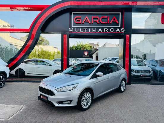 FORD-FOCUS-2.0 SE PLUS FASTBACK 16V FLEX 4P POWERSHIFT FORD-FOCUS-2017