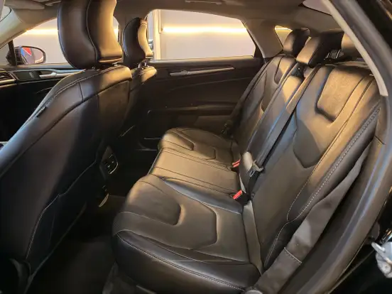 FORD-FUSION-2018