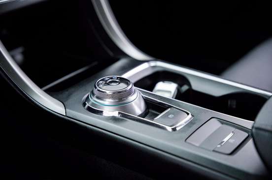 FORD-FUSION-2016